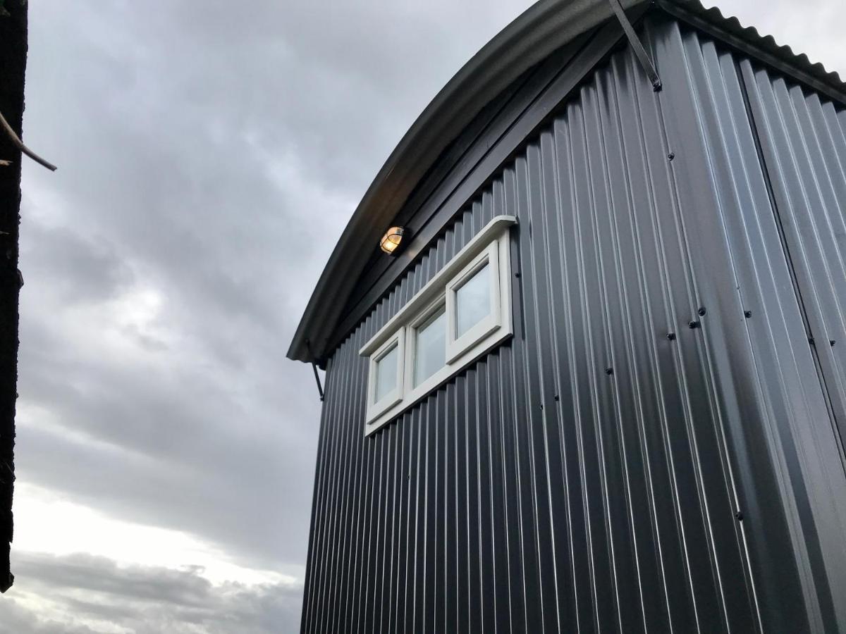 Sheelin Huts Blue, Hot-Tub Available From 1St April Until 1St November Villa Cavan Exterior foto